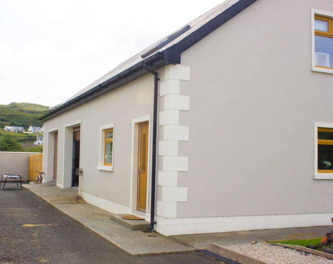 New Stunning Ocean Breeze Apartment Port na Blaiche Exterior photo